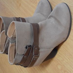 Torrid Faux Suede Boots (Size 8 Wide)